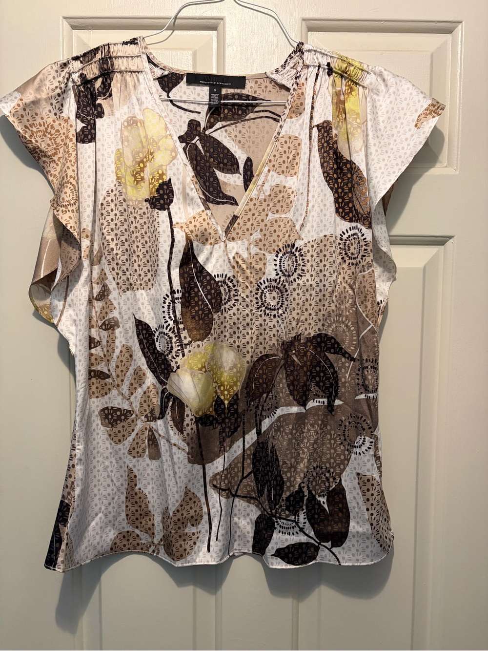 White House Black Market Brown V-Neck Flutter Sleeve Top